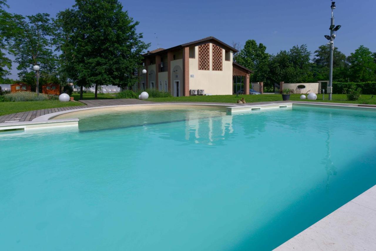 Agriturismo La Boschina Crema Luaran gambar